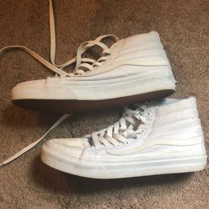 Sk8-hi vans high tops